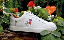 
      Sneaker Baron Papillon Basse blanche Fête des mères 3 fleurs
  