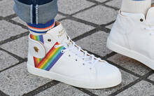 
      Sneaker Baron Papillon Mid blanche Rainbow
  