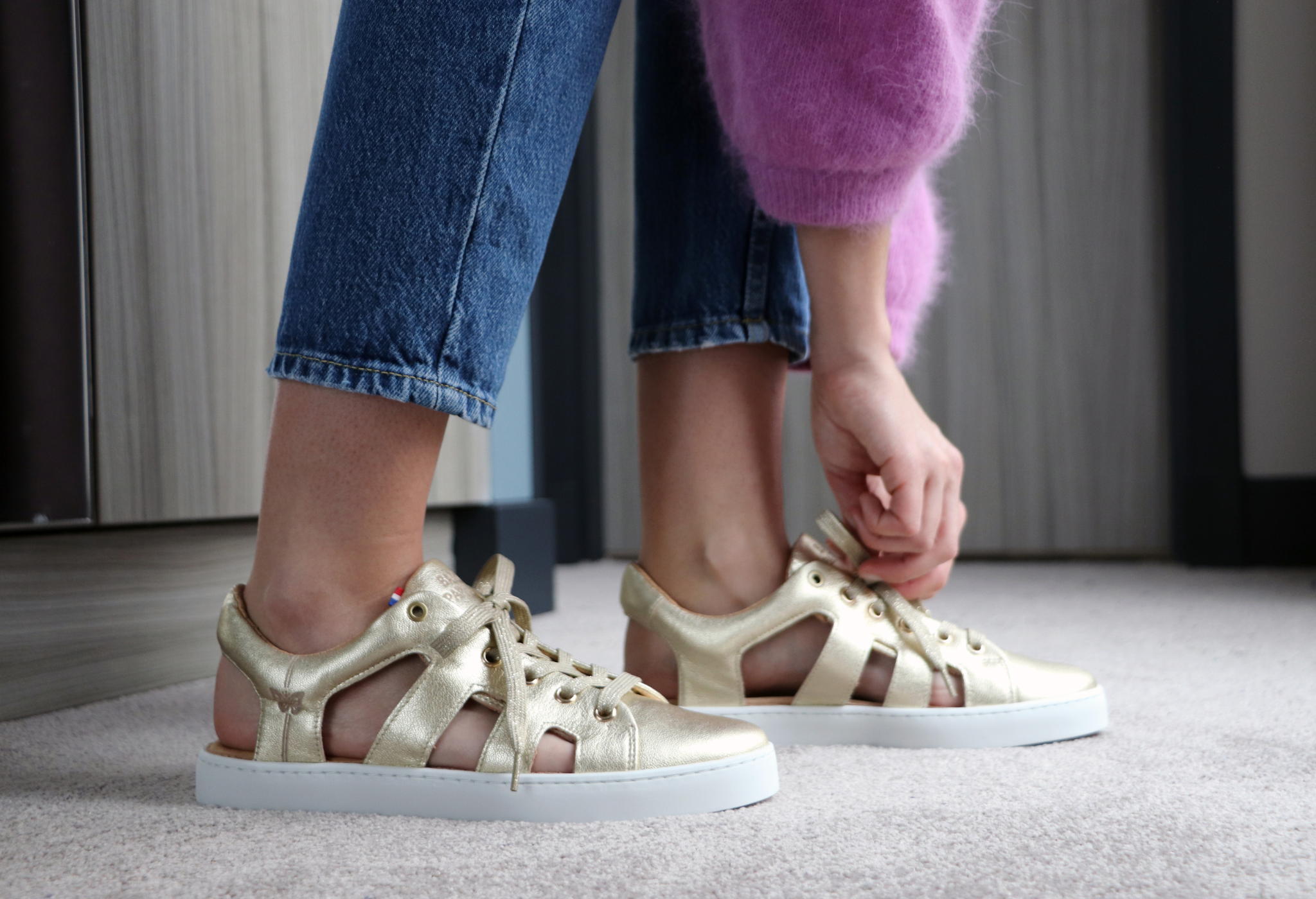 Sandalles