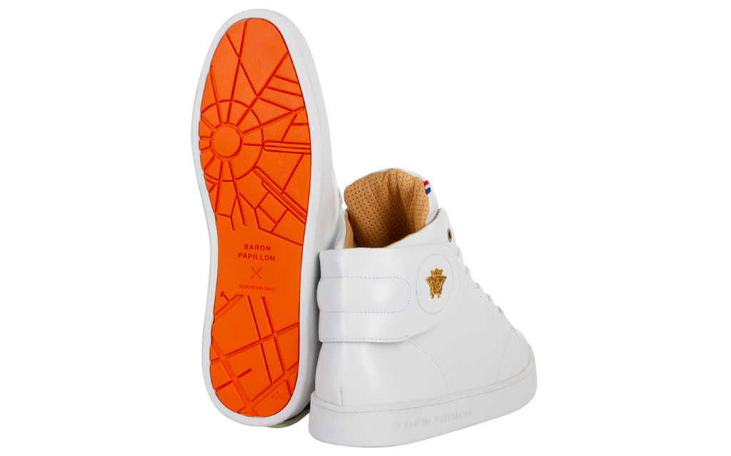 
      Sneaker Baron Papillon Mid blanche initiales
  