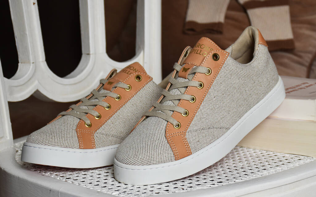 Sneakers champagne sales